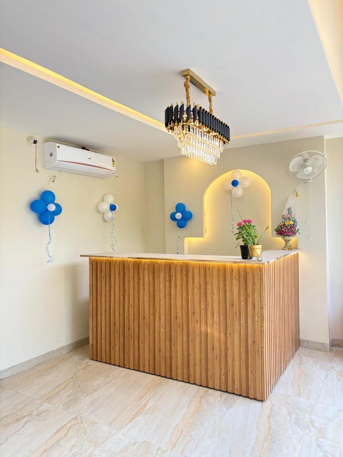 Hotel Vilaasitaa Vijay Nagar Indore Esterno foto